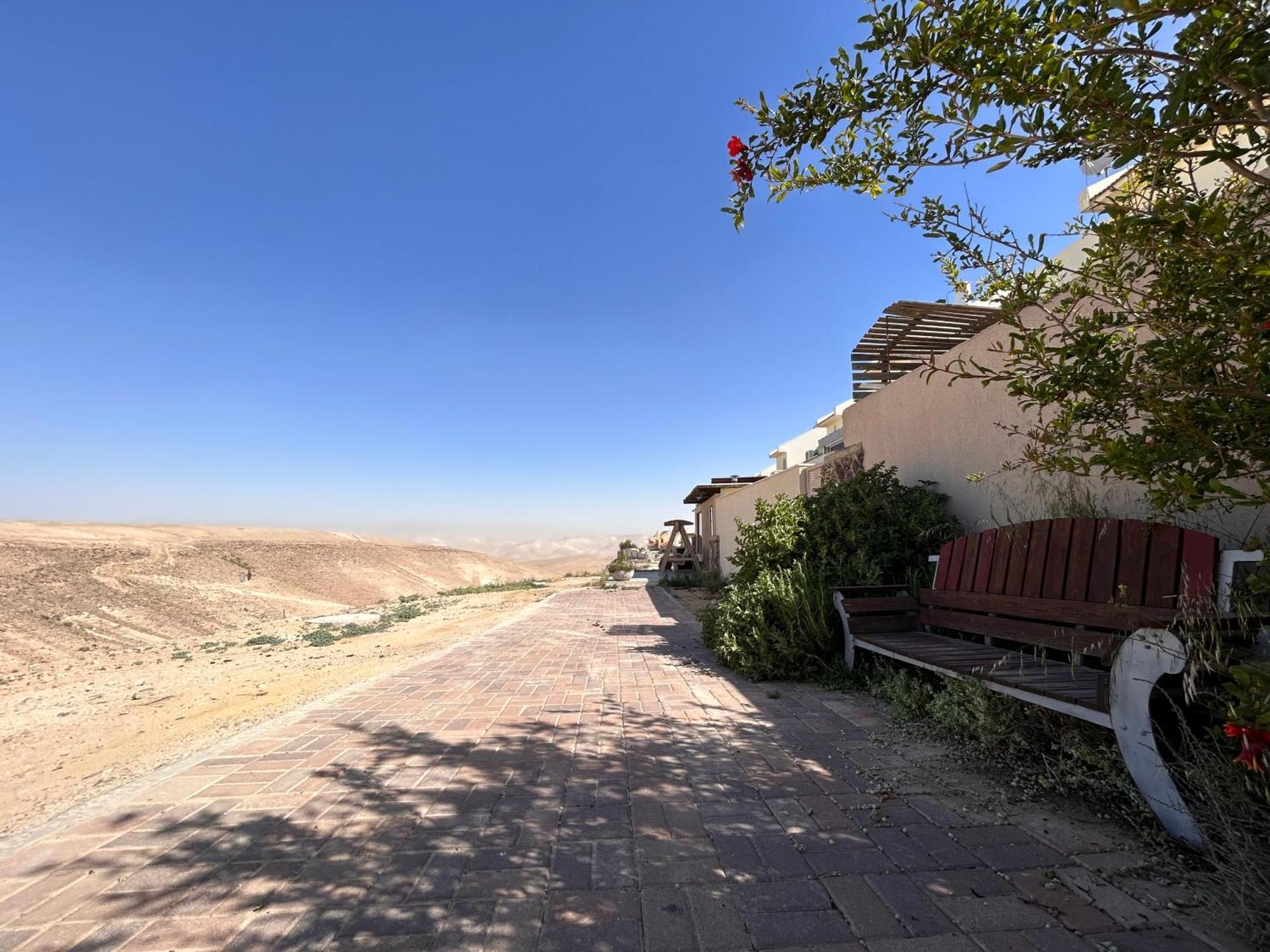 Desert Pearl Arad Exterior photo